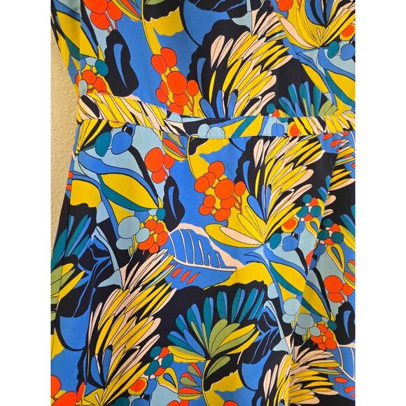 J.Crew Mercantile Tropical Print V-Neck Short Sleeve Dress - Picture 3 of 5